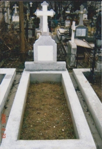 bordura-mozaicata-pe-un-loc-702x1024